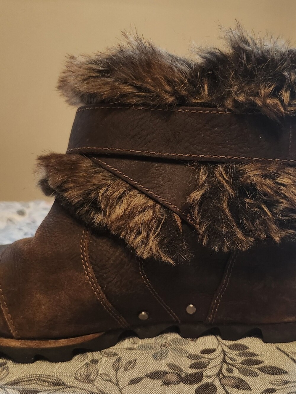 Women's Brown Winter Ankle Boots With Faux Fur And Wedge Sole
